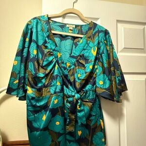 Floral Kimono Sleeve Blouse